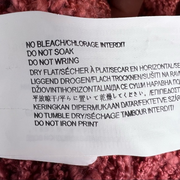 Like NEW-Somedays Lovin, V-neck Sweater, Long Back/Crop Front, See-Thru, XS - Picture 11 of 16